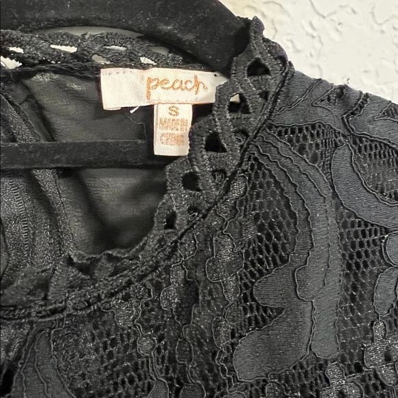 Peach | Floral Lace Up Sheer Long Sleeve Crop Top in Black - Picture 4 of 7